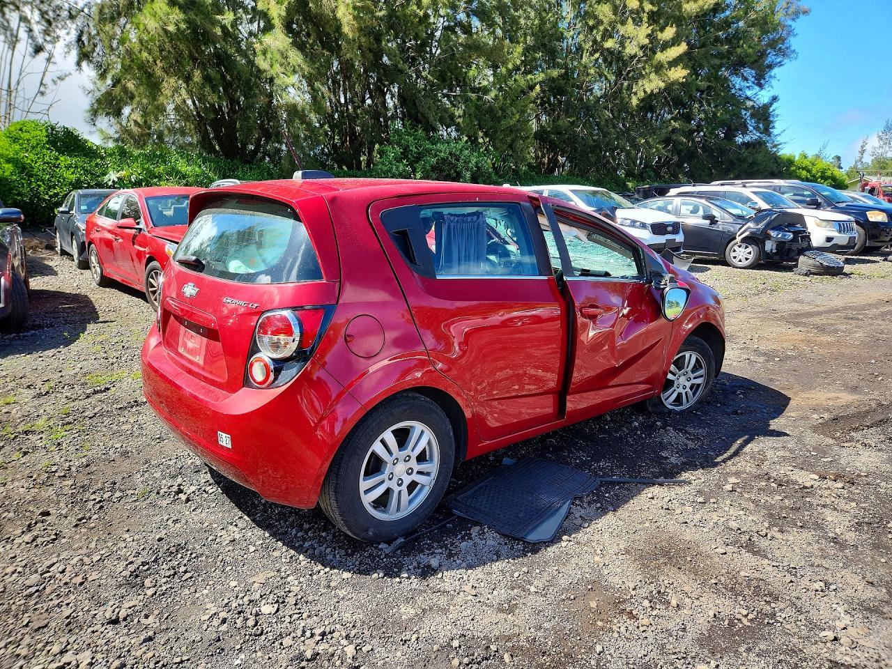 2015 Chevrolet Sonic Lt - Image 3