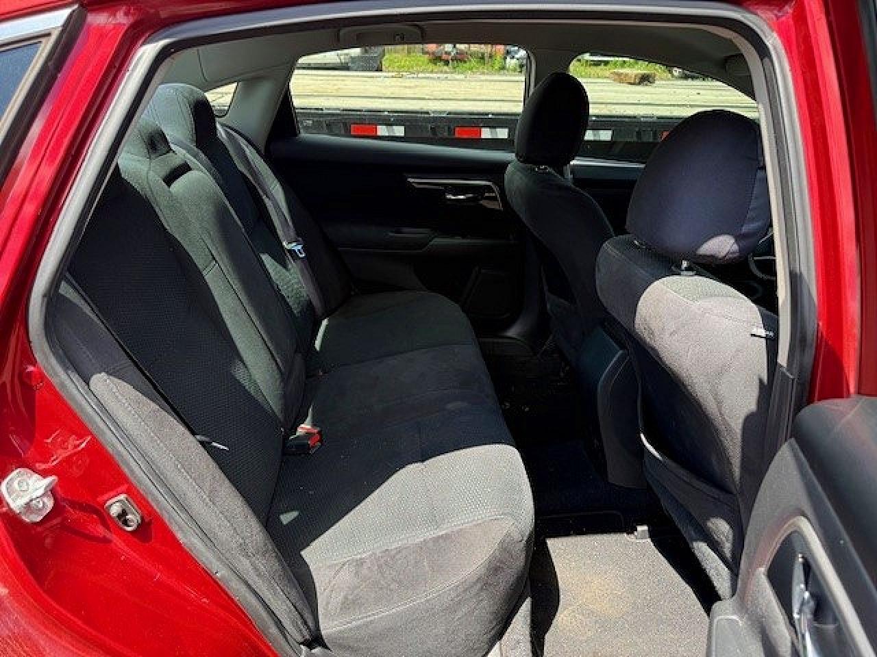 2014 Nissan Altima 2.5 S - Image 6