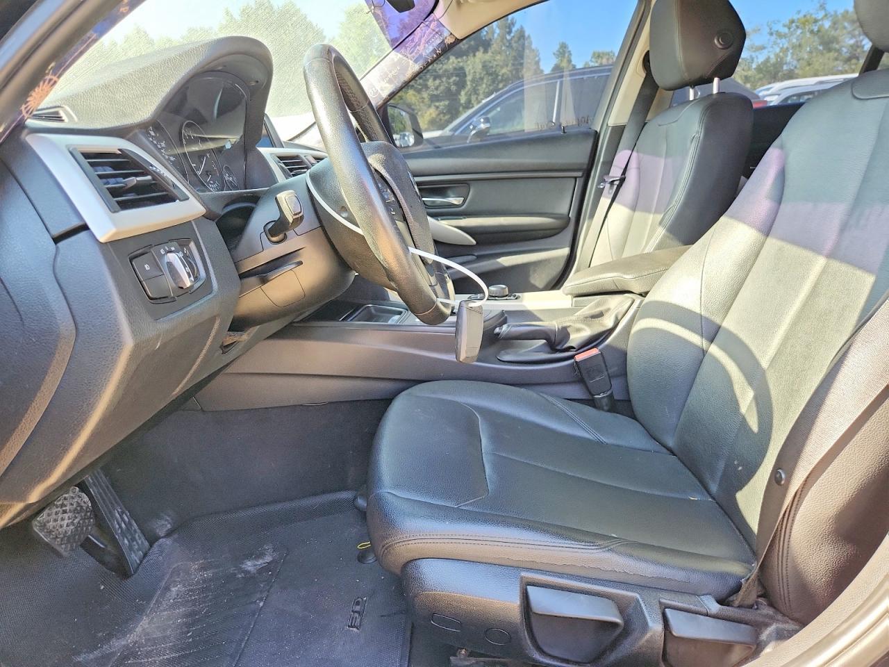 2014 BMW 320 I xDrive - Фото 7