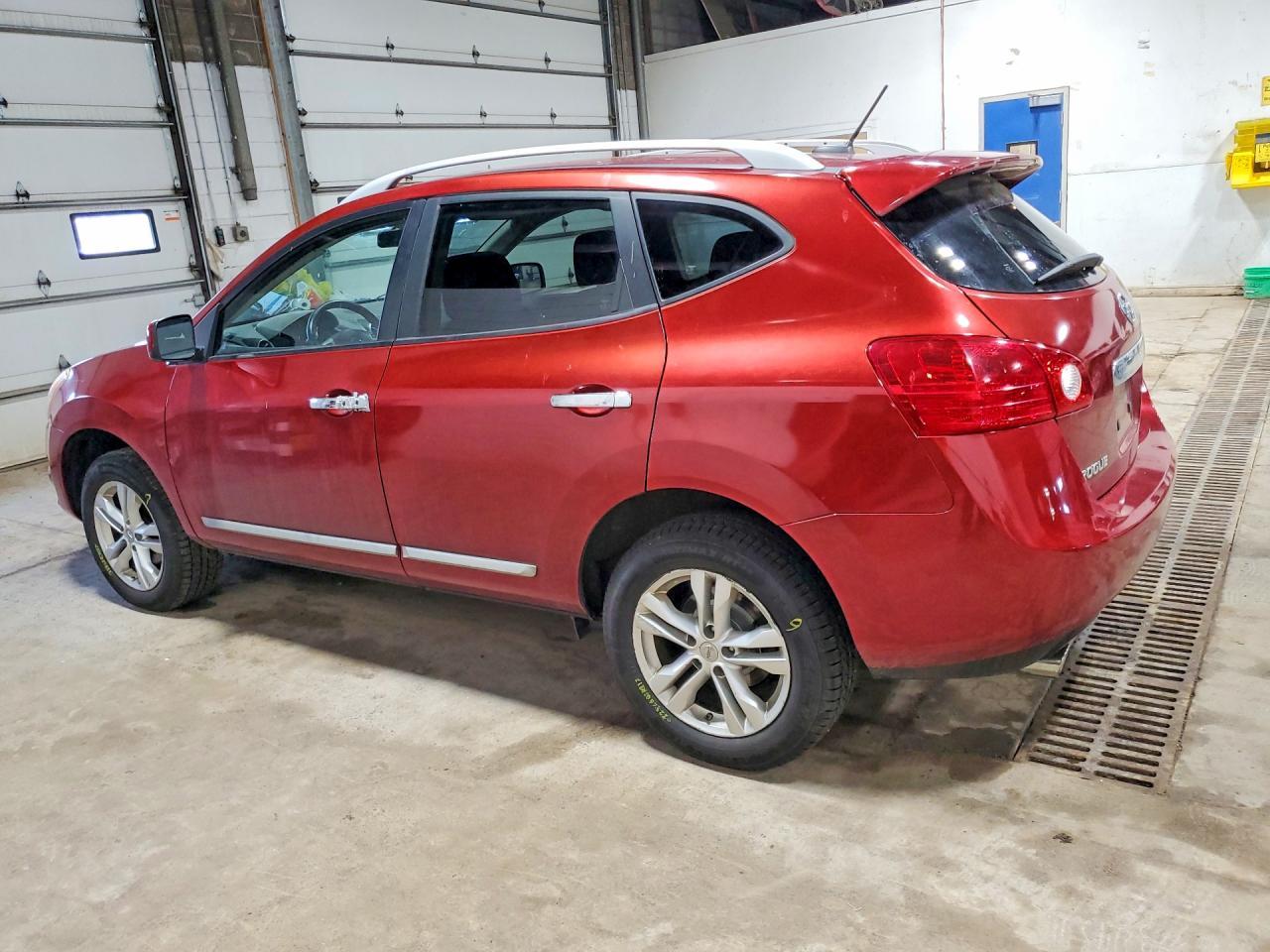 2013 Nissan Rogue S - Фото 2
