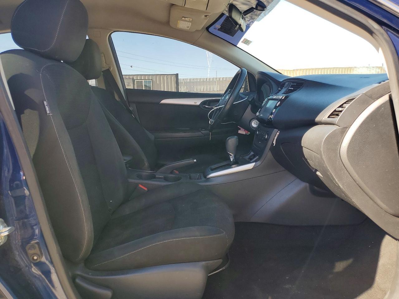 2019 Nissan Sentra S - Фото 7