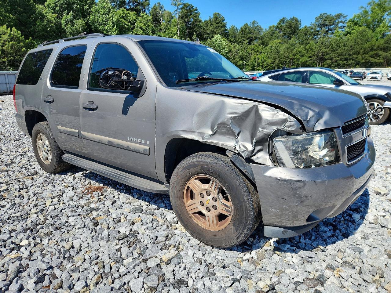 2008 Chevrolet Tahoe C1500 - Image 4