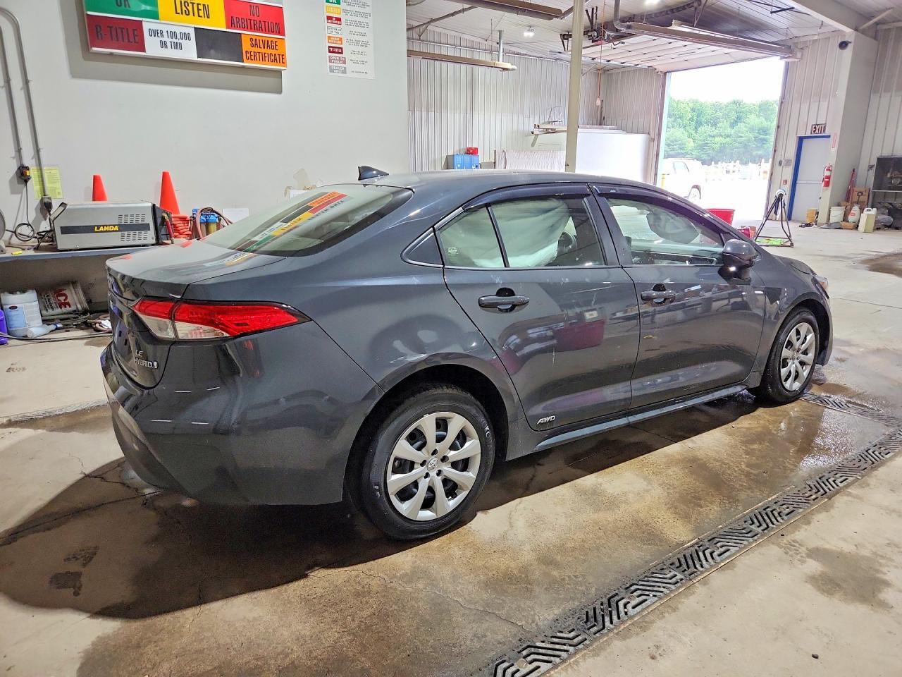 2024 Toyota Corolla Hybrid Le - Фото 3