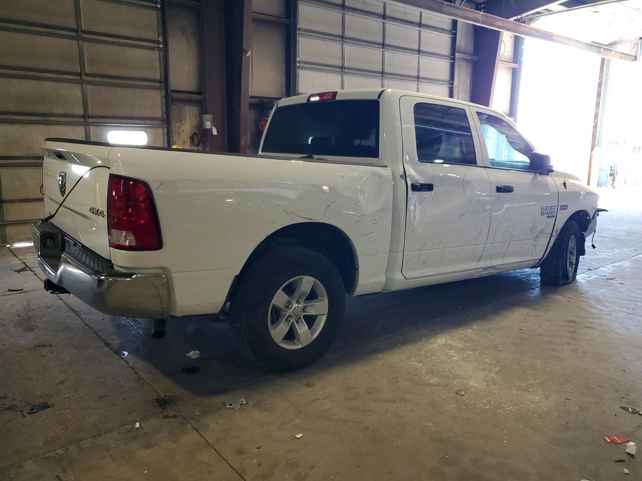 2020 Ram 1500 Classic Tradesman - Фото 3