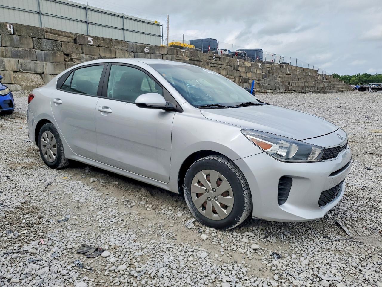 2019 Kia Rio S - Фото 4