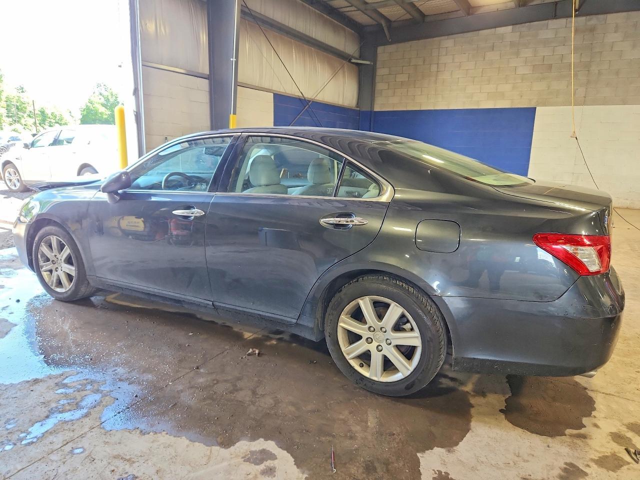2009 Lexus Es 350 - Фото 2
