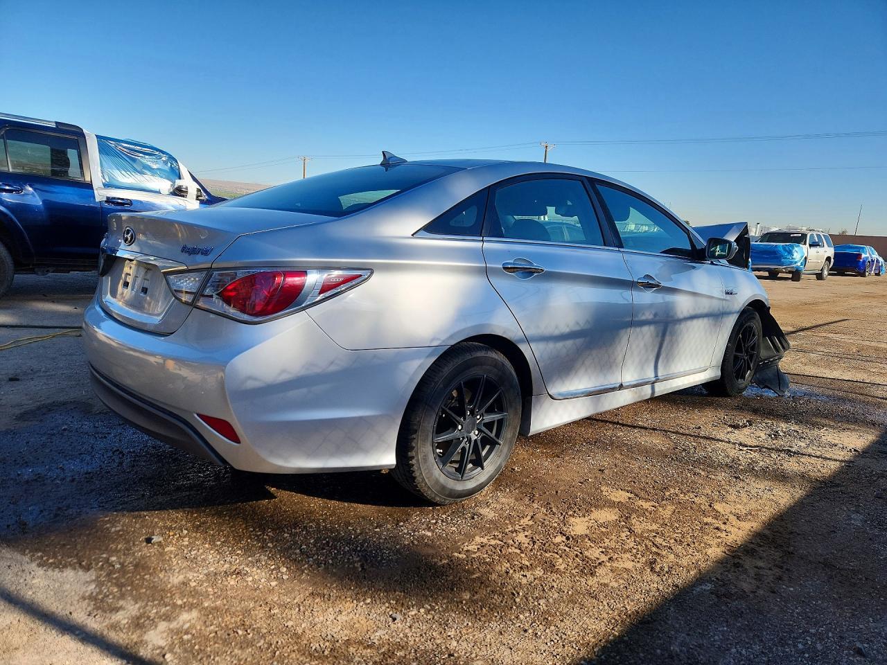 2014 Hyundai Sonata Hybrid - Фото 3