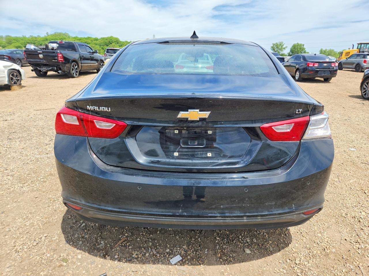 2023 Chevrolet Malibu Lt - Image 6