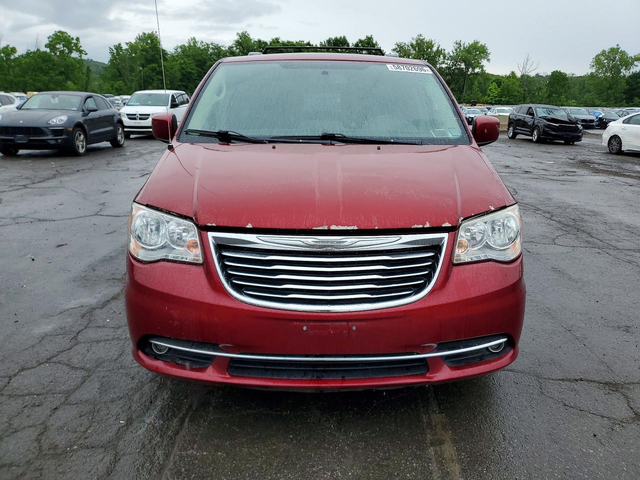 2016 Chrysler Town & Country Touring - Image 5