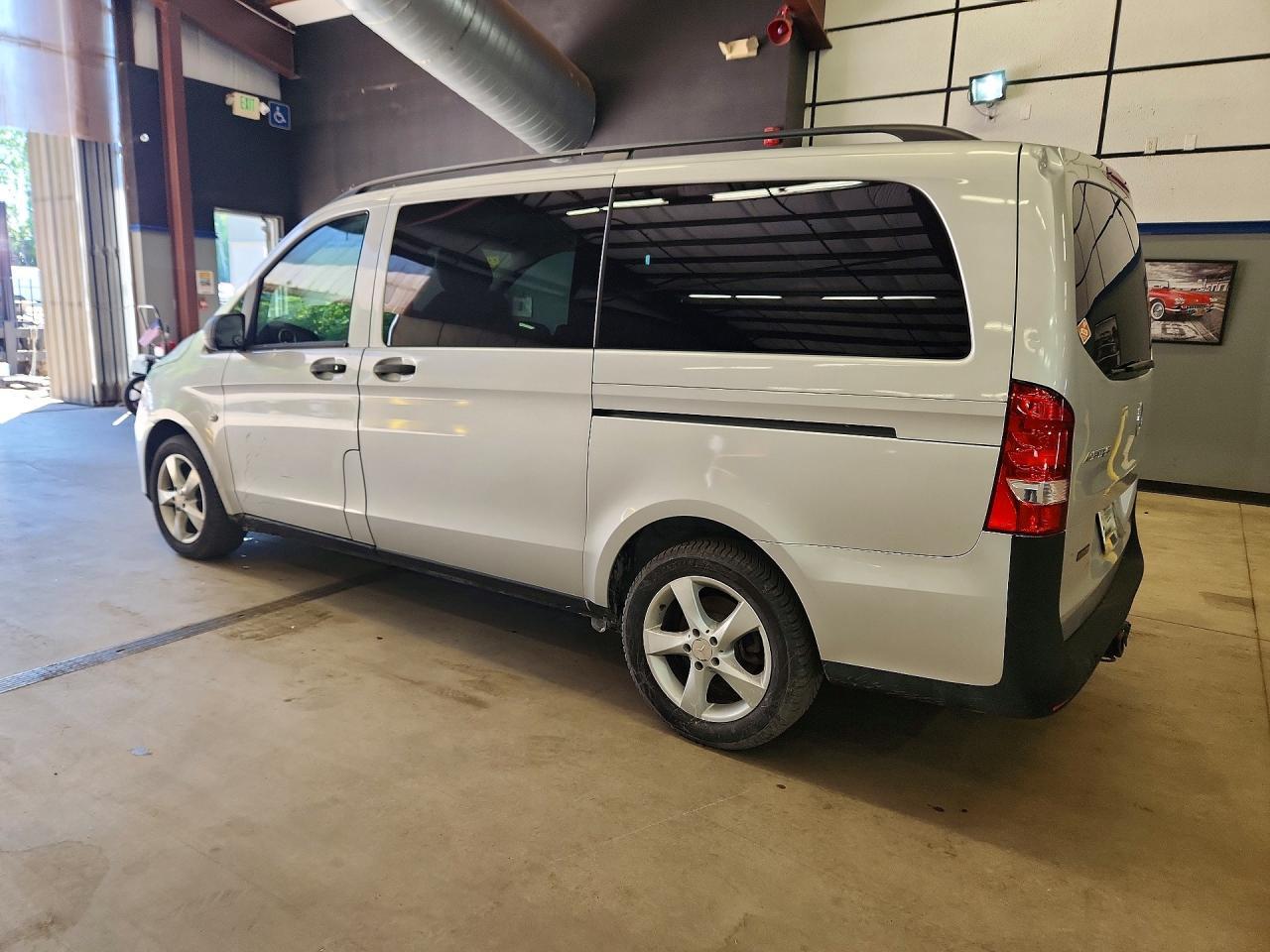 2016 Mercedes-Benz Metris - Фото 2
