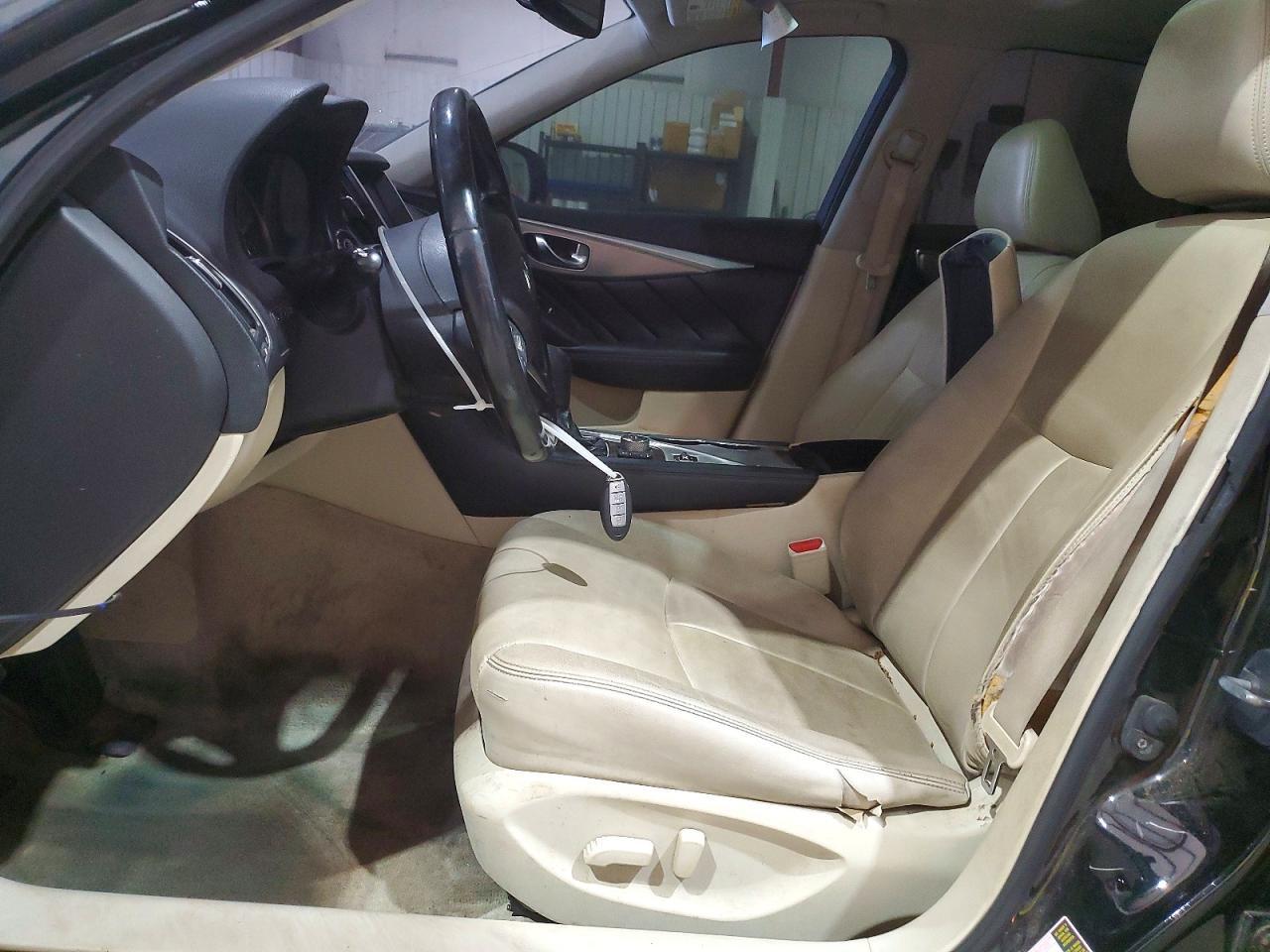 2015 Infiniti Q50 Premium - Image 7