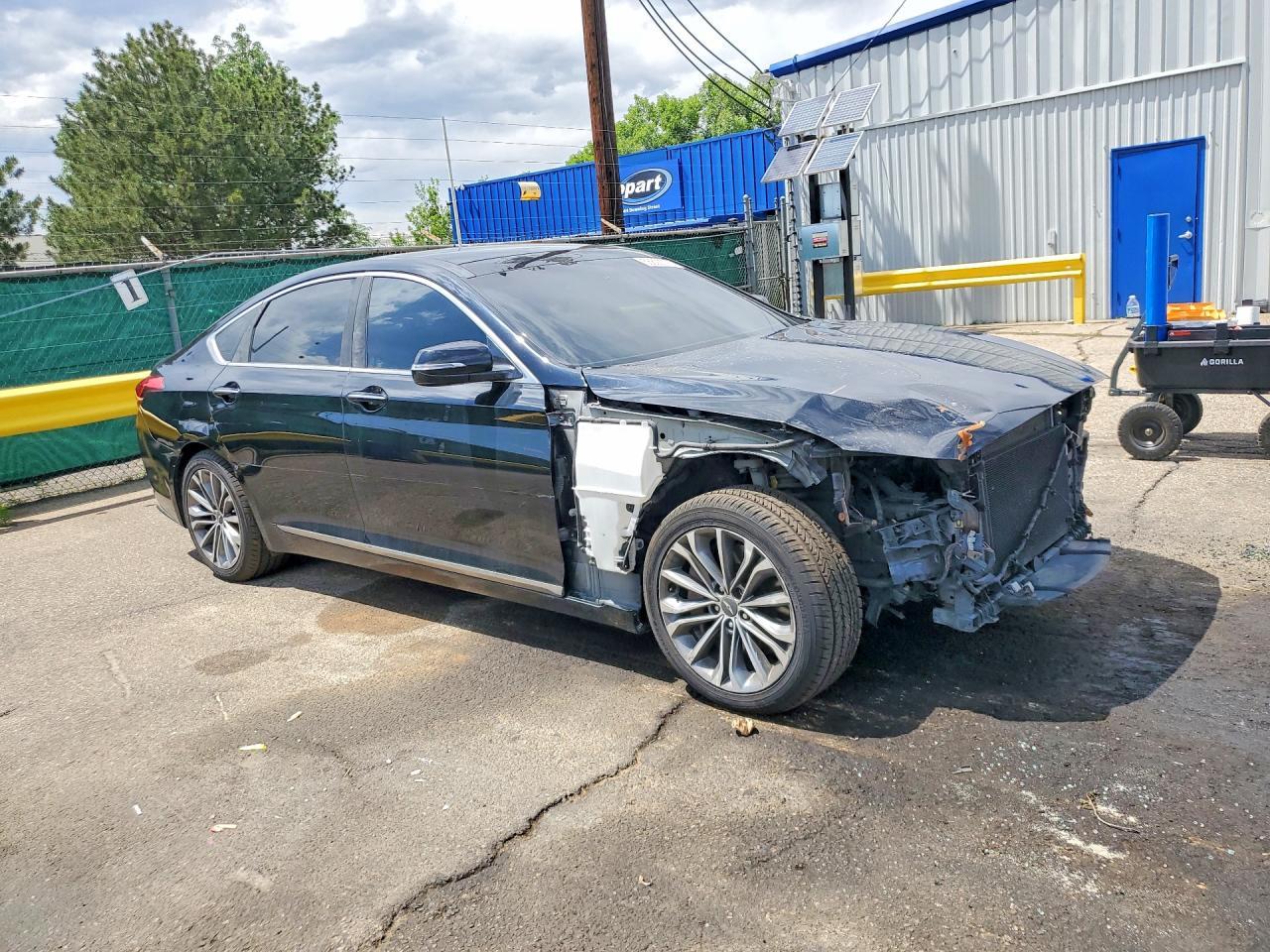 2015 Hyundai Genesis 3.8L - Фото 4
