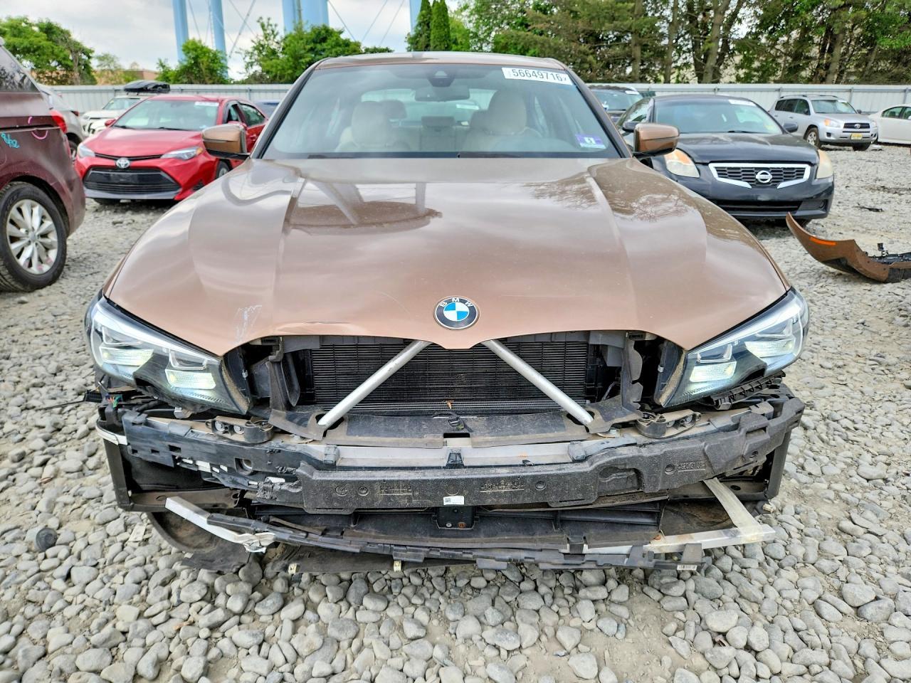 2019 BMW 330Xi - Фото 5