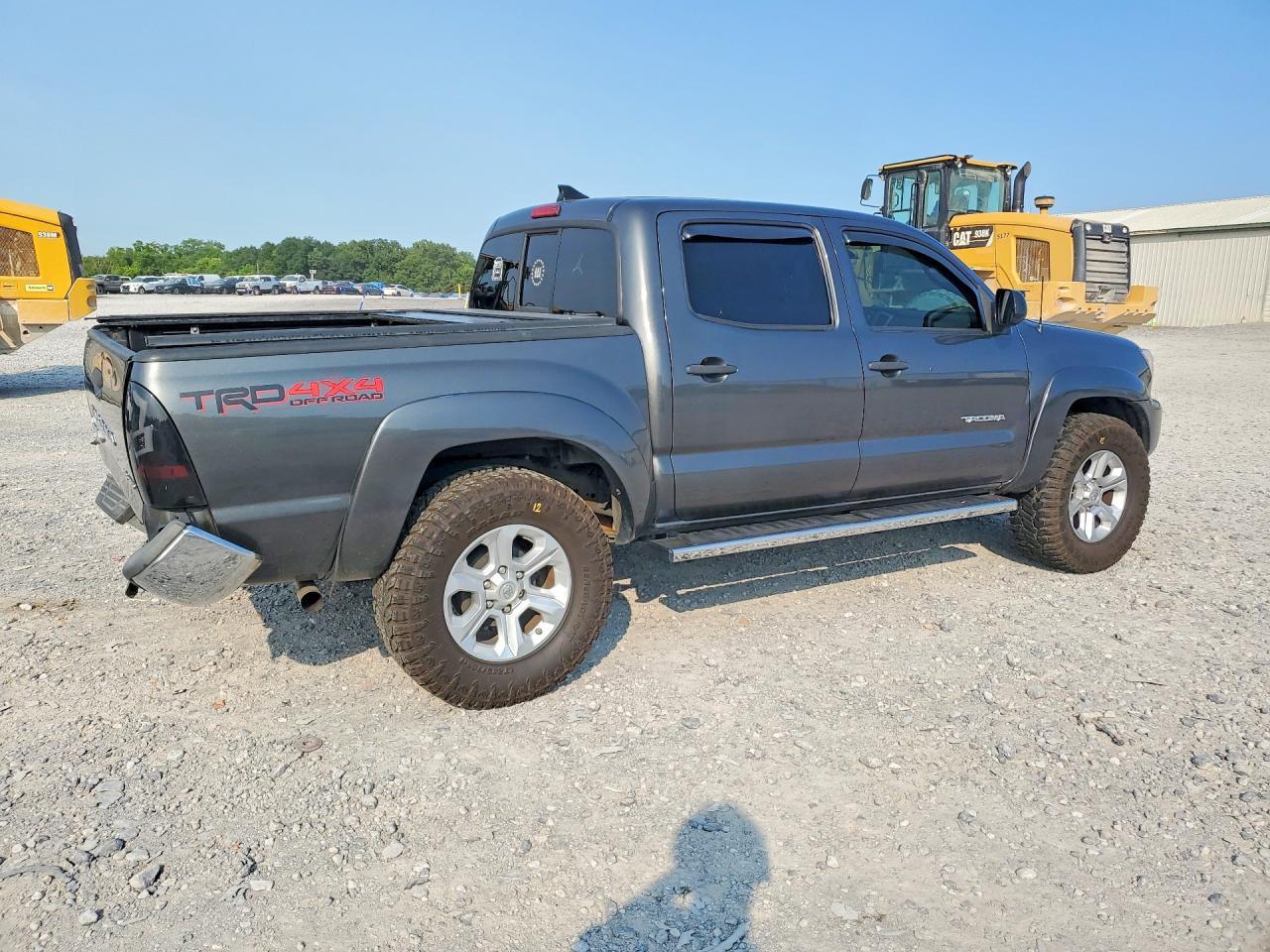 2013 Toyota Tacoma Double Cab - Фото 3