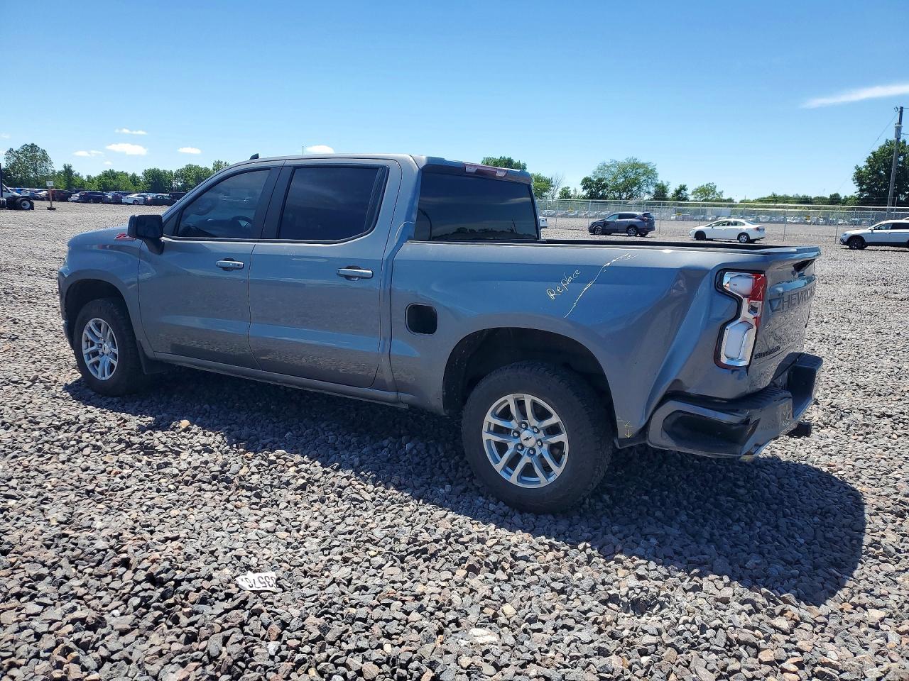 2021 Chevrolet Silverado K1500 Rst - Image 2