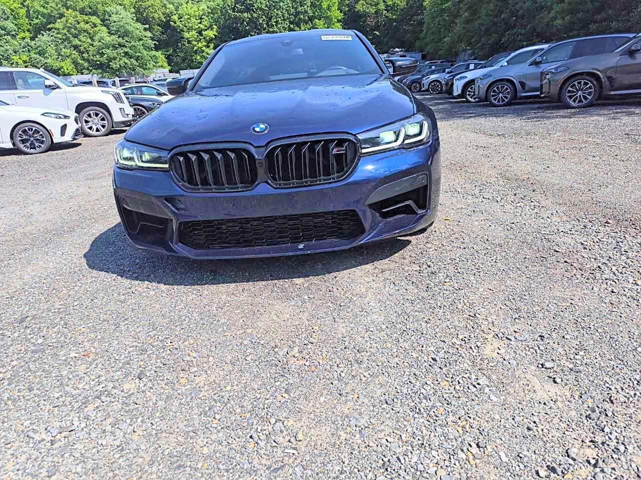 2023 BMW M5 - Фото 5
