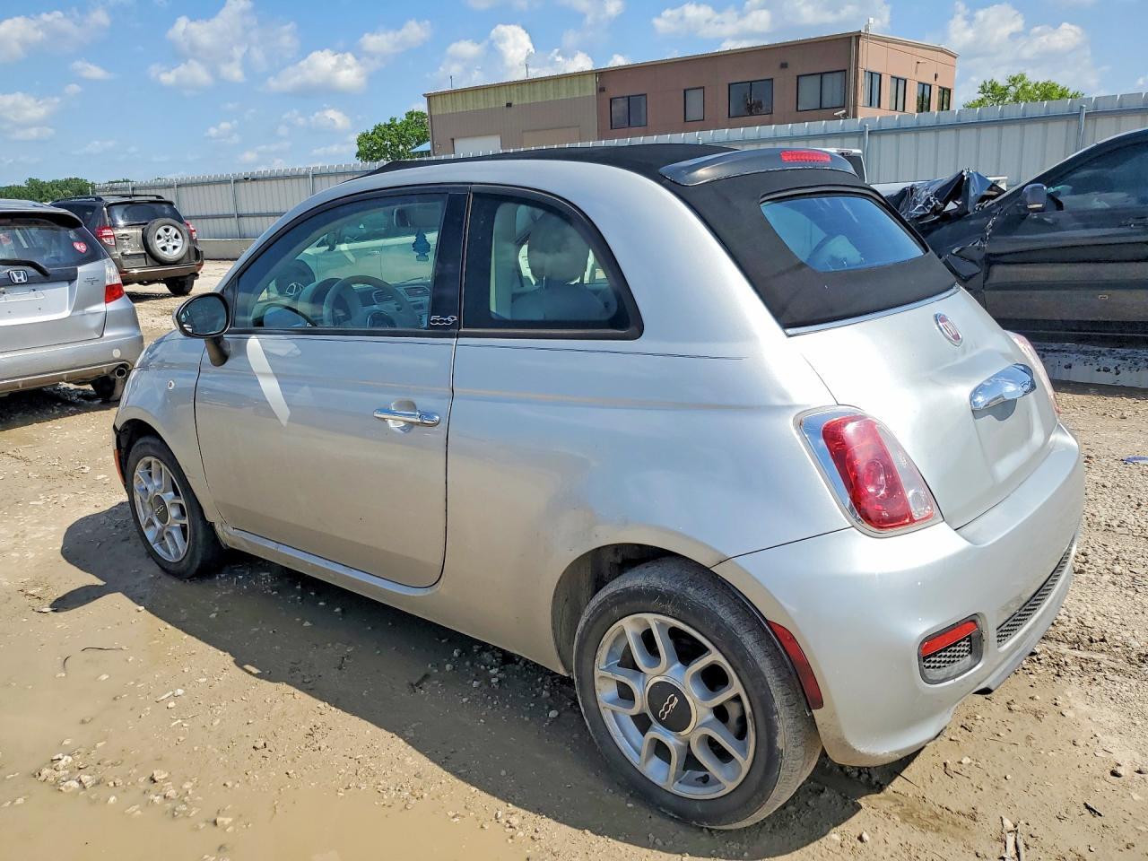 2012 Fiat 500 Pop - Image 2