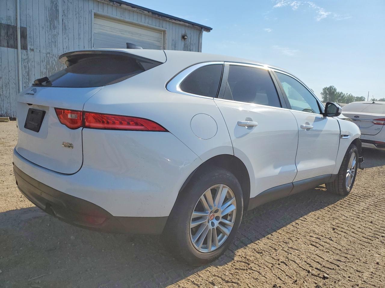 2020 Jaguar F-Pace Prestige - Фото 3