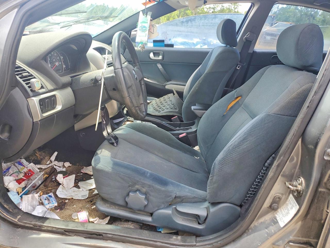 2004 Mitsubishi Galant Es Medium - Image 7