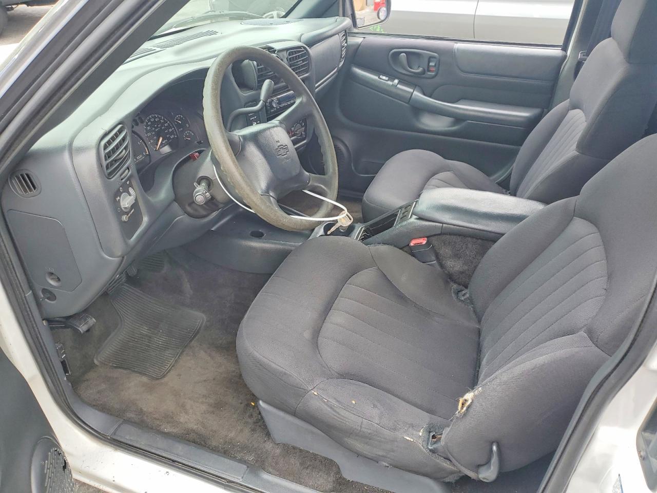 2003 Chevrolet S Truck S10 - Фото 7