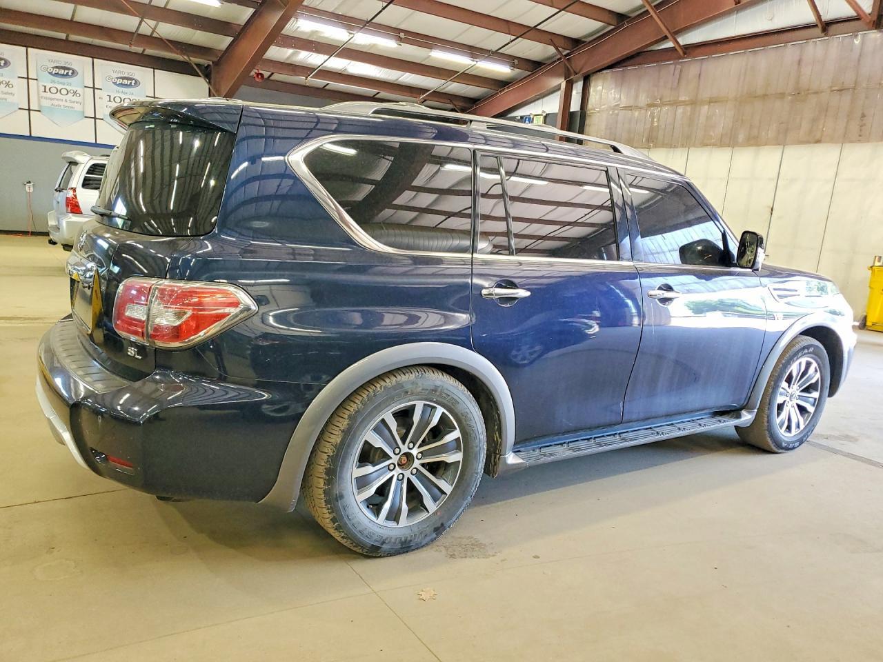 2017 Nissan Armada Sl - Image 3