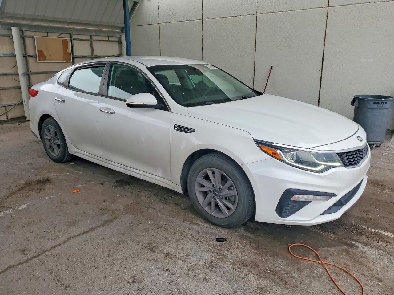 2020 Kia Optima Lx - Фото 4
