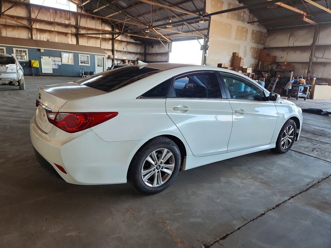 2014 Hyundai Sonata Gls - Фото 3
