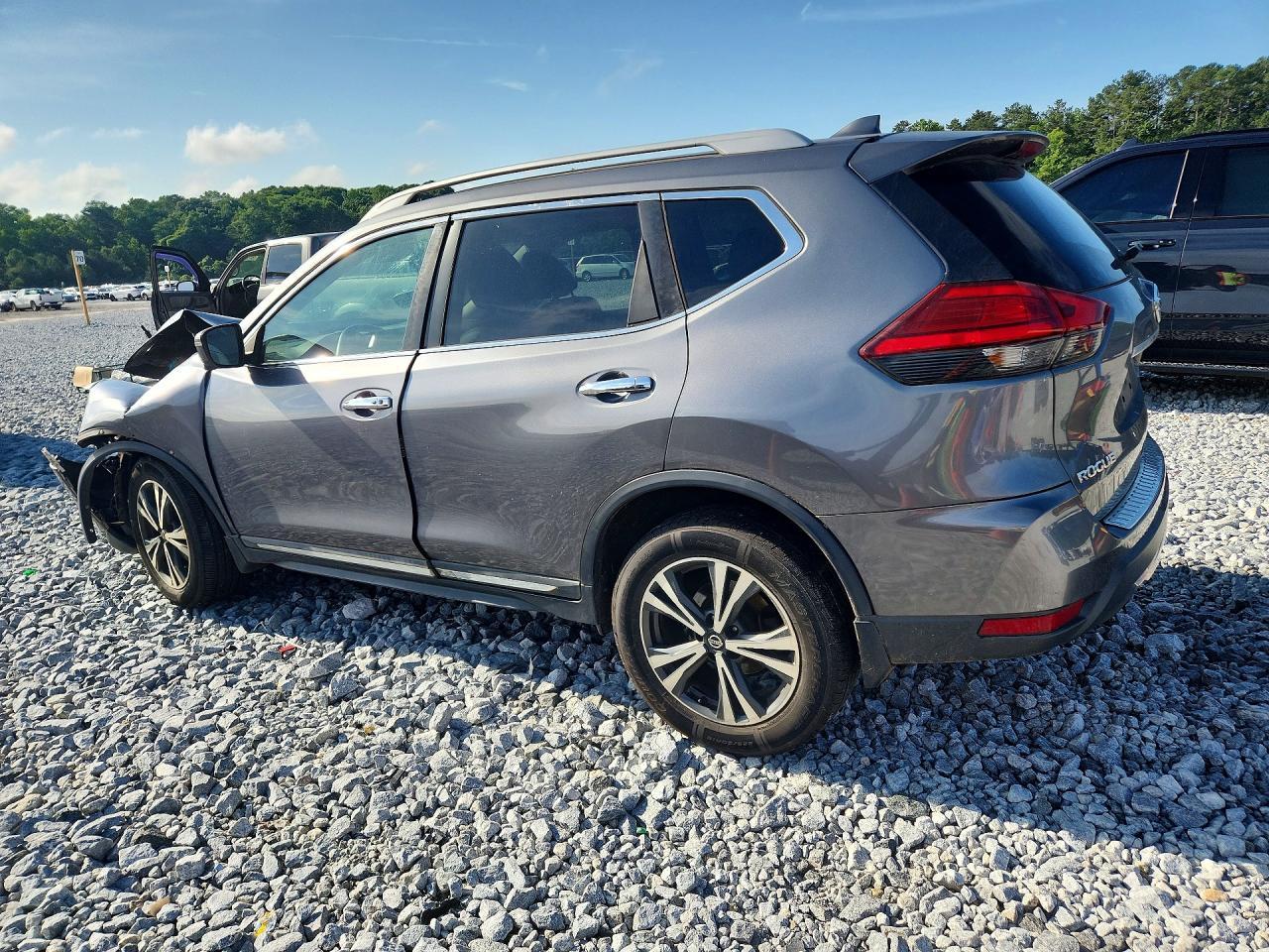 2017 Nissan Rogue Sl - Фото 2