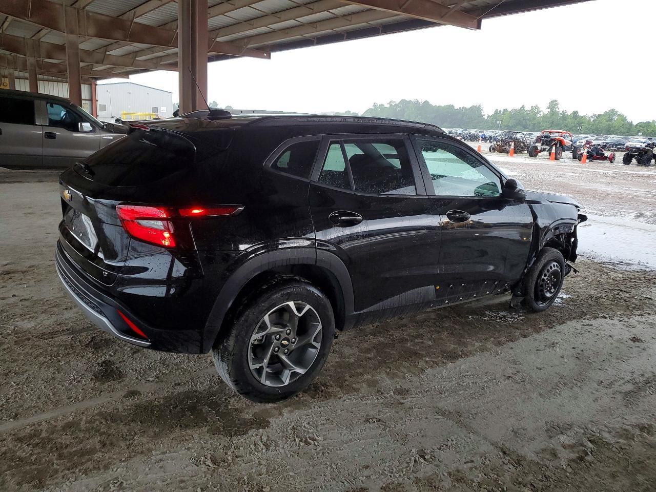 2025 Chevrolet Trax 1Lt - Фото 3