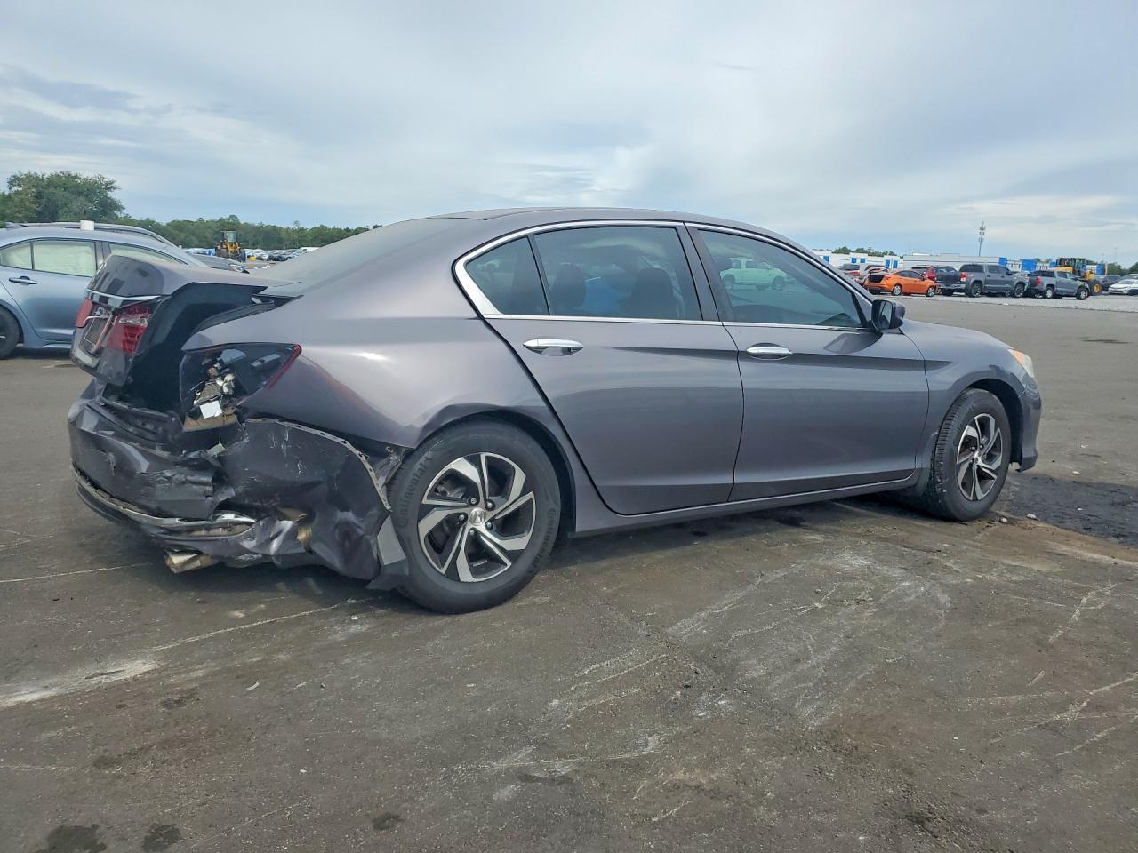2016 Honda Accord Lx - Фото 3