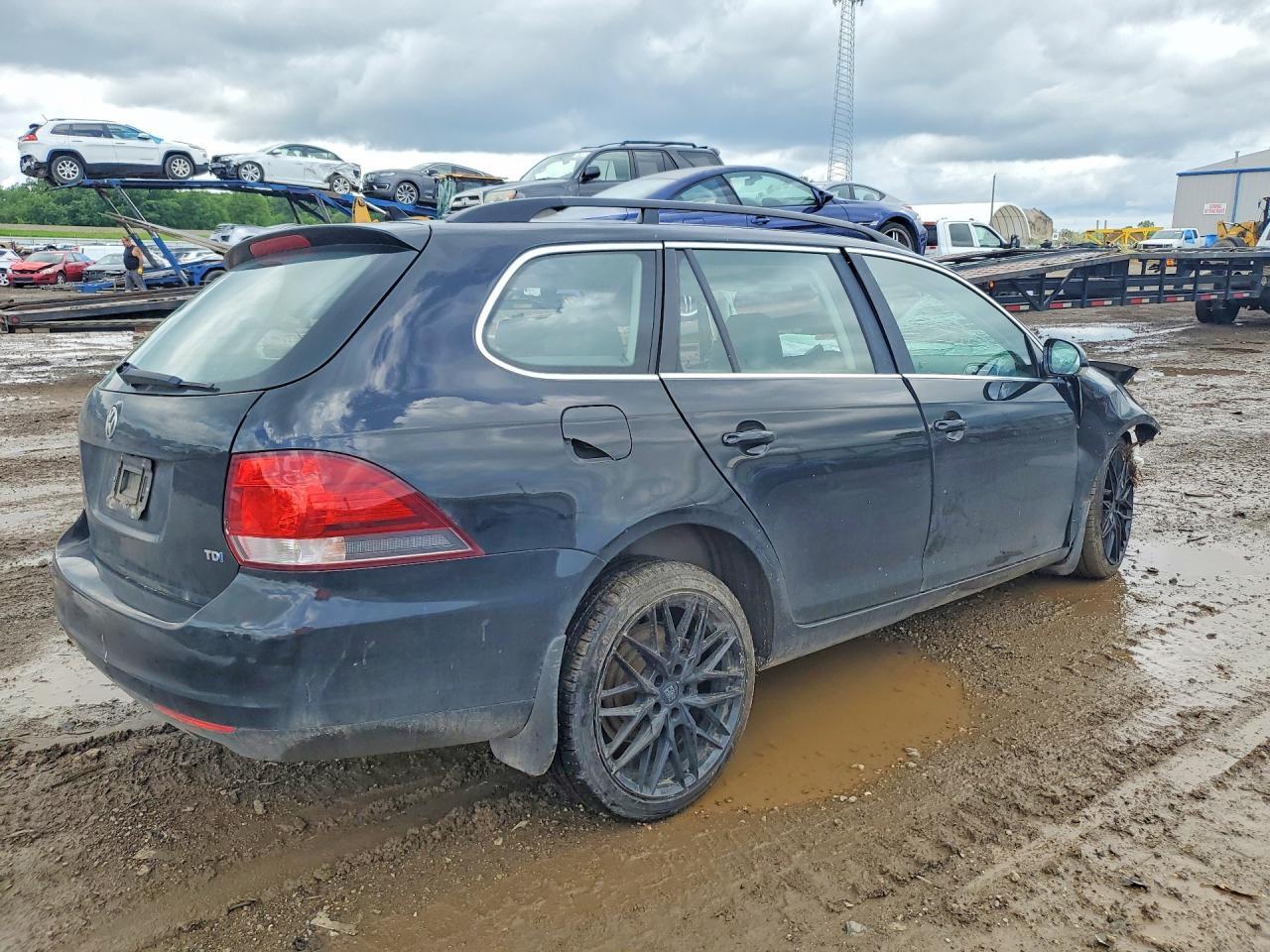 2014 Volkswagen Jetta Tdi - Image 3