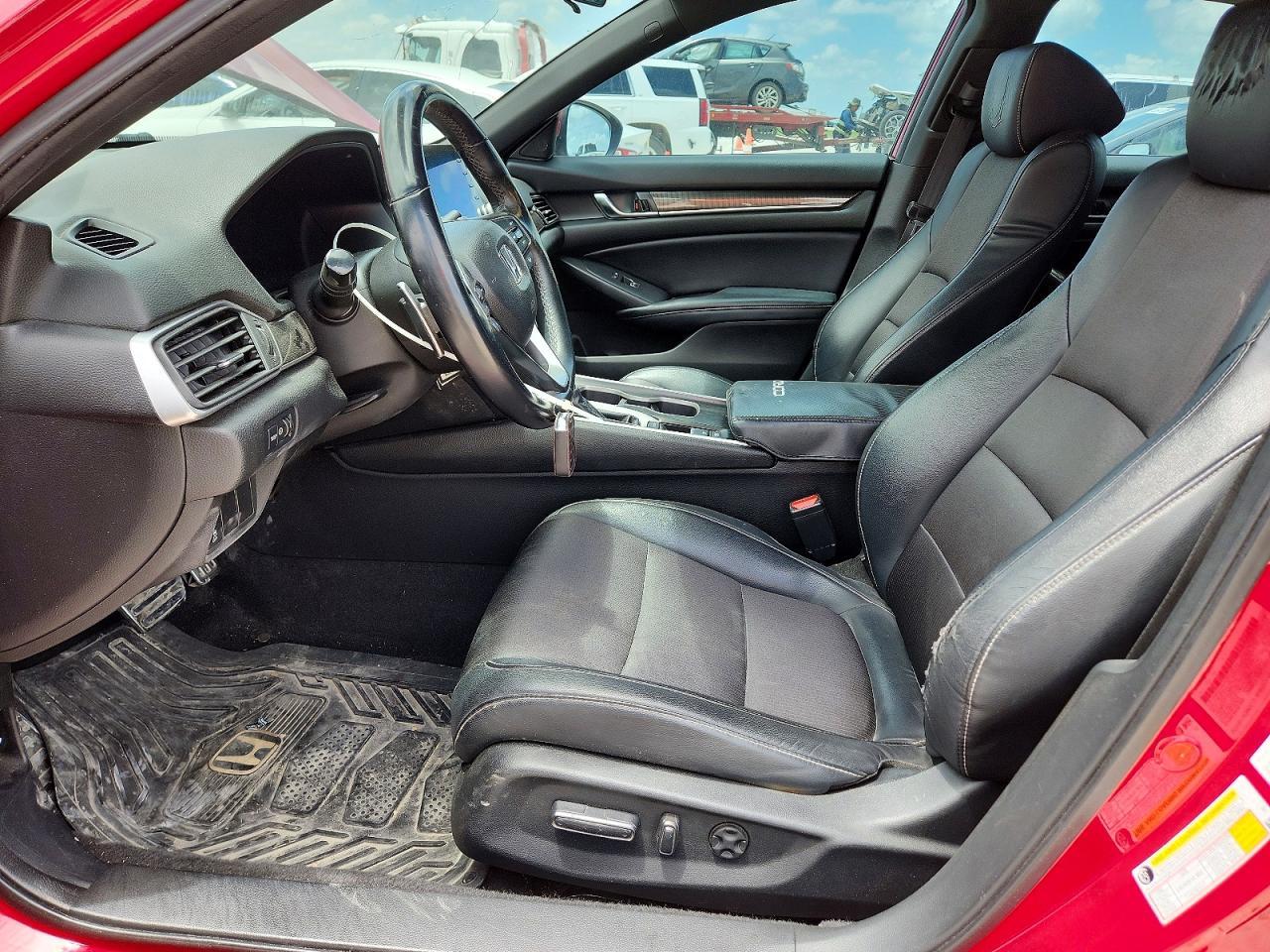 2018 Honda Accord Sport - Image 7