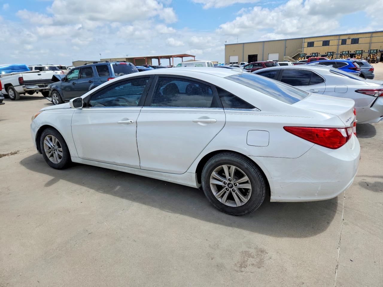 2013 Hyundai Sonata Gls - Фото 2