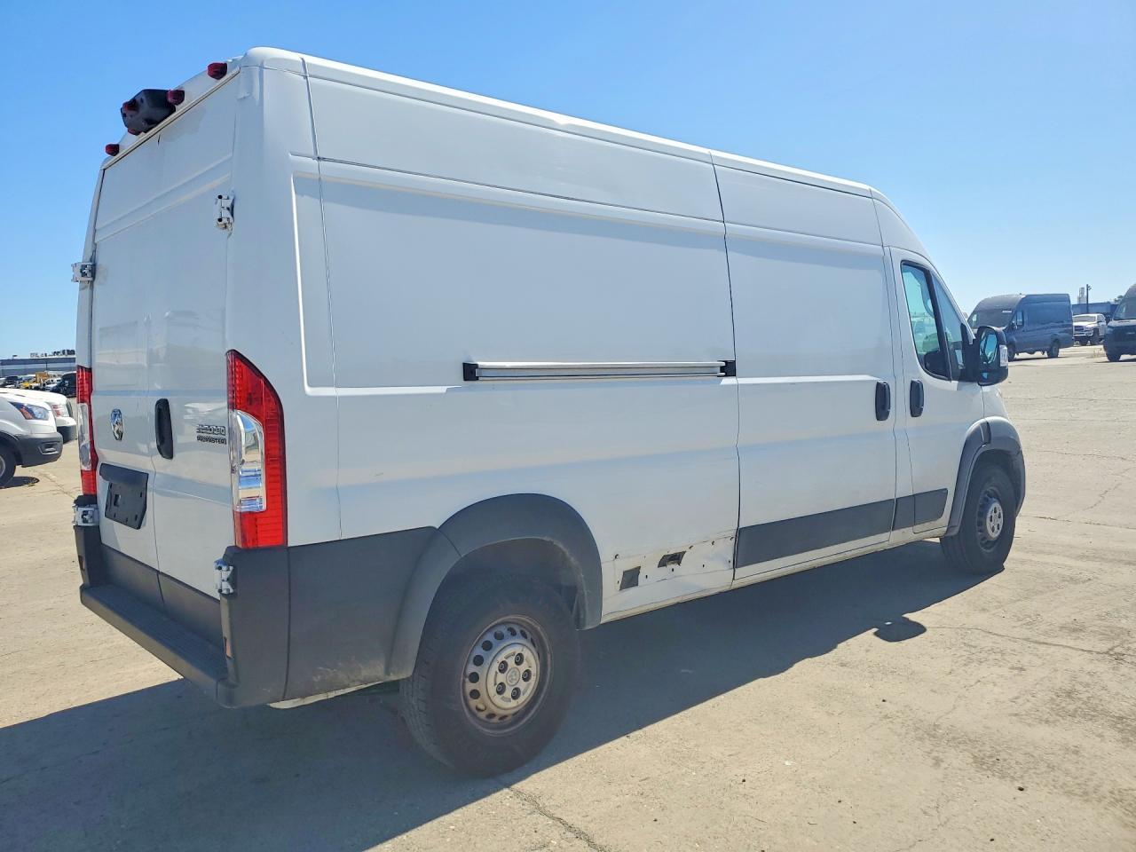 2024 Ram Promaster 2500 Delivery Van - Image 3