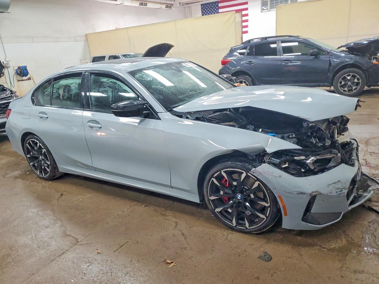 2025 BMW M340Xi - Фото 4