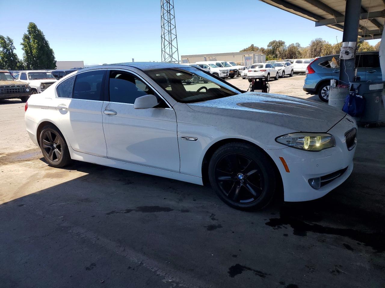 2013 BMW 528 I - Фото 4