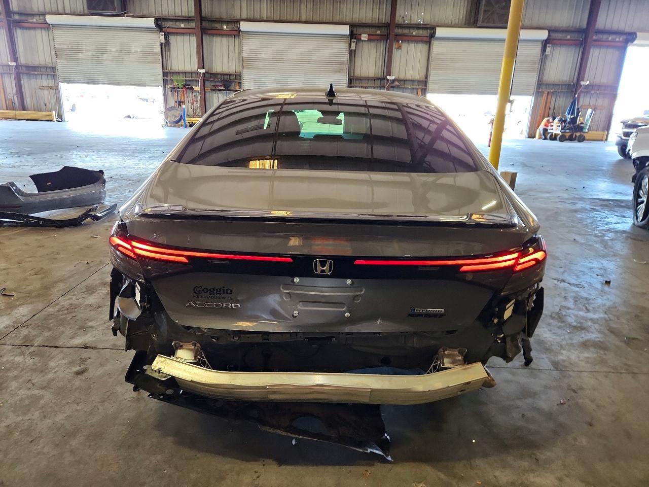 2025 Honda Accord Hybrid Sport-L - Image 6