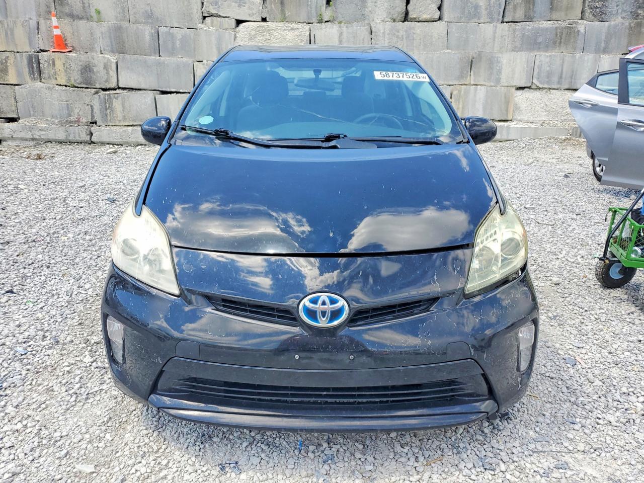2012 Toyota Prius Two - Image 5