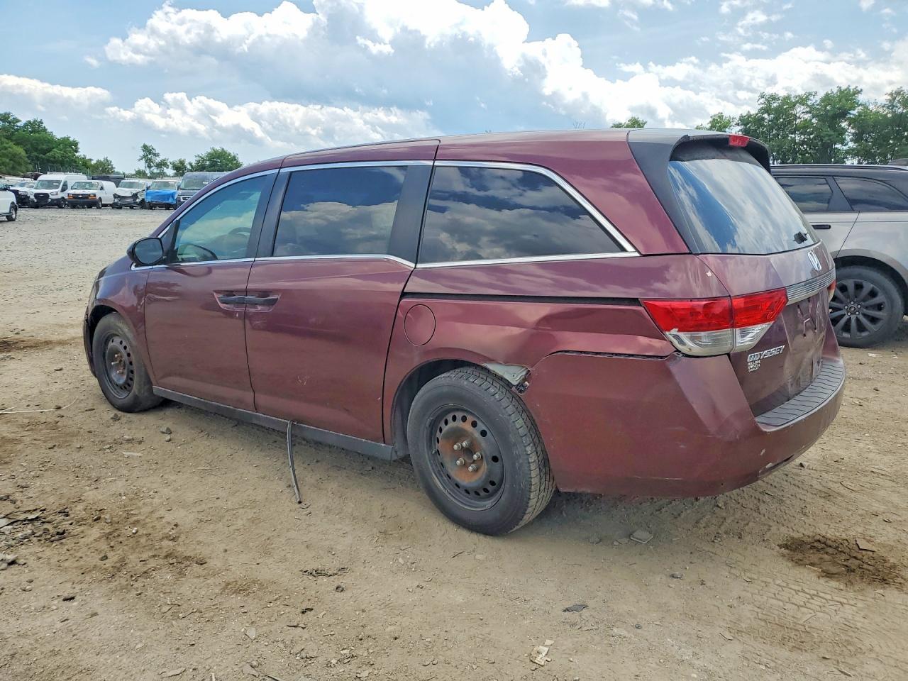 2016 Honda Odyssey Lx - Фото 2