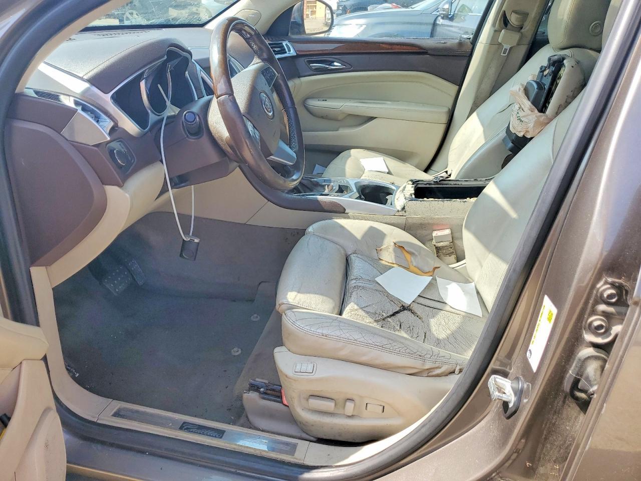2011 Cadillac Srx Luxury Collection - Image 7