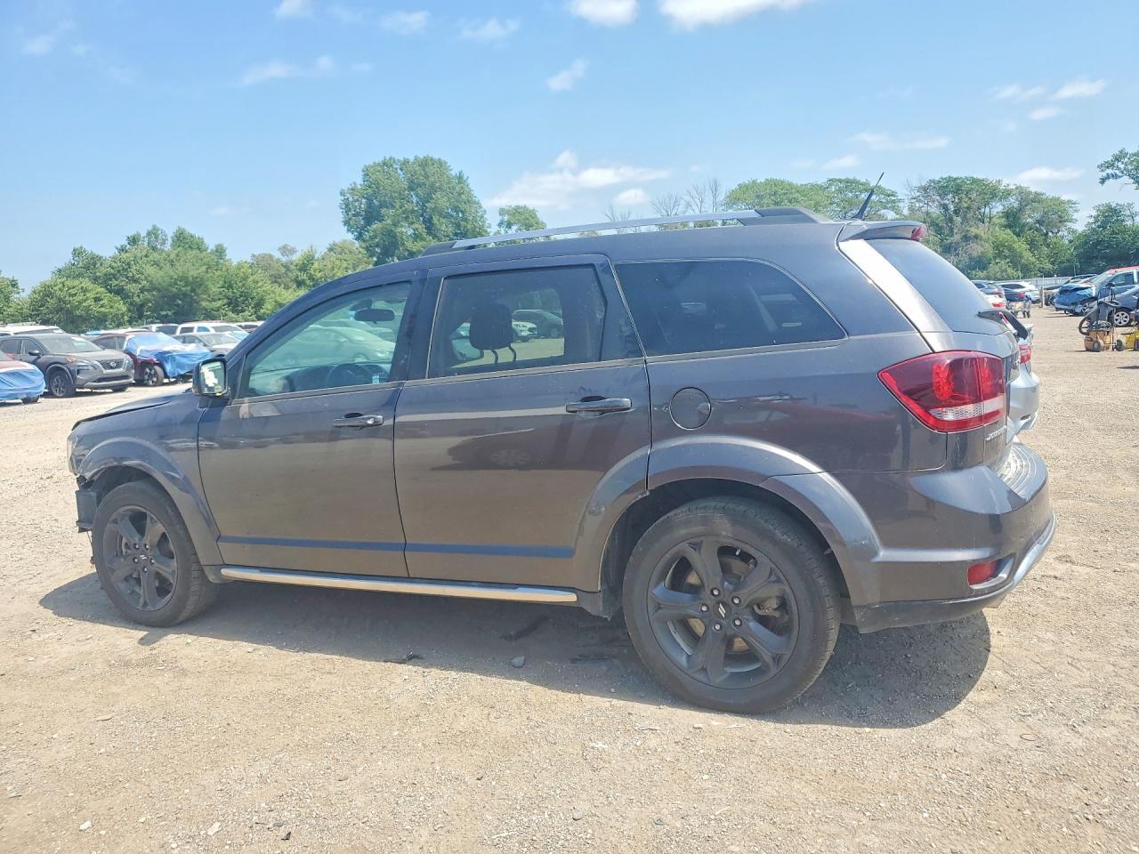 2018 Dodge Journey Crossroad - Фото 2