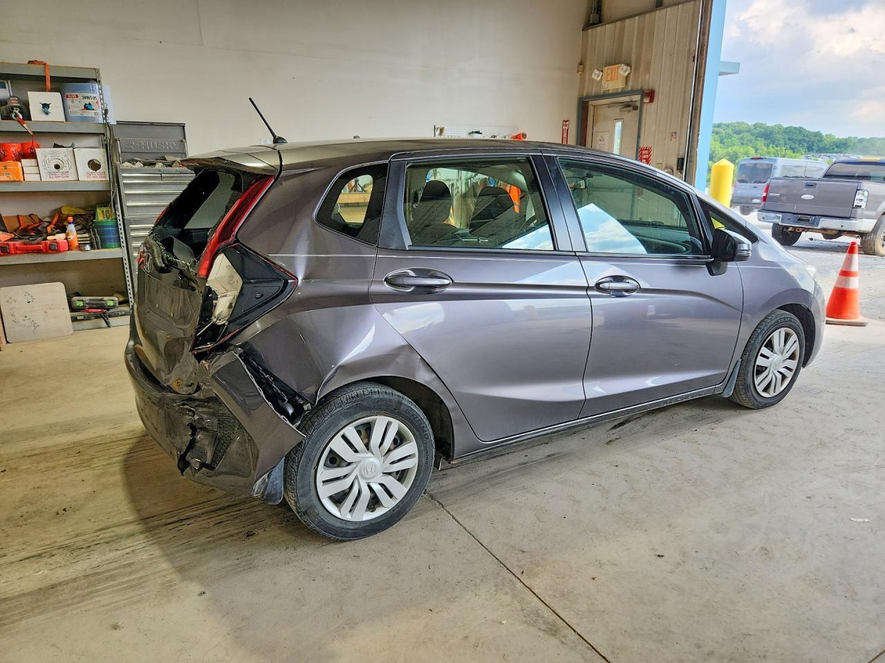 2017 Honda Fit Lx - Image 3