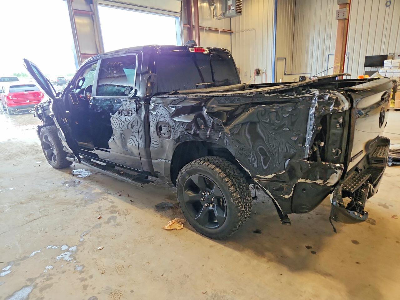 2019 Ram 1500 Big Horn - Фото 2