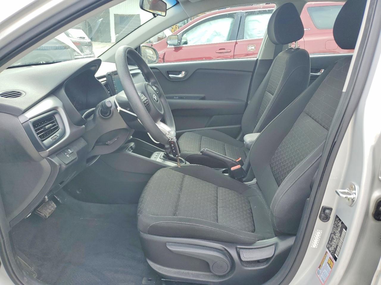 2019 Kia Rio S - Фото 7