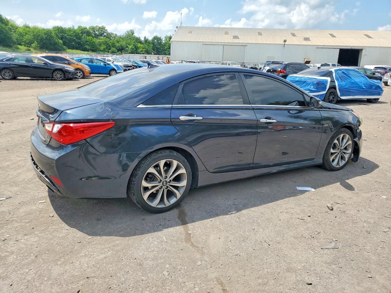 2014 Hyundai Sonata Limited 2.0T - Image 3