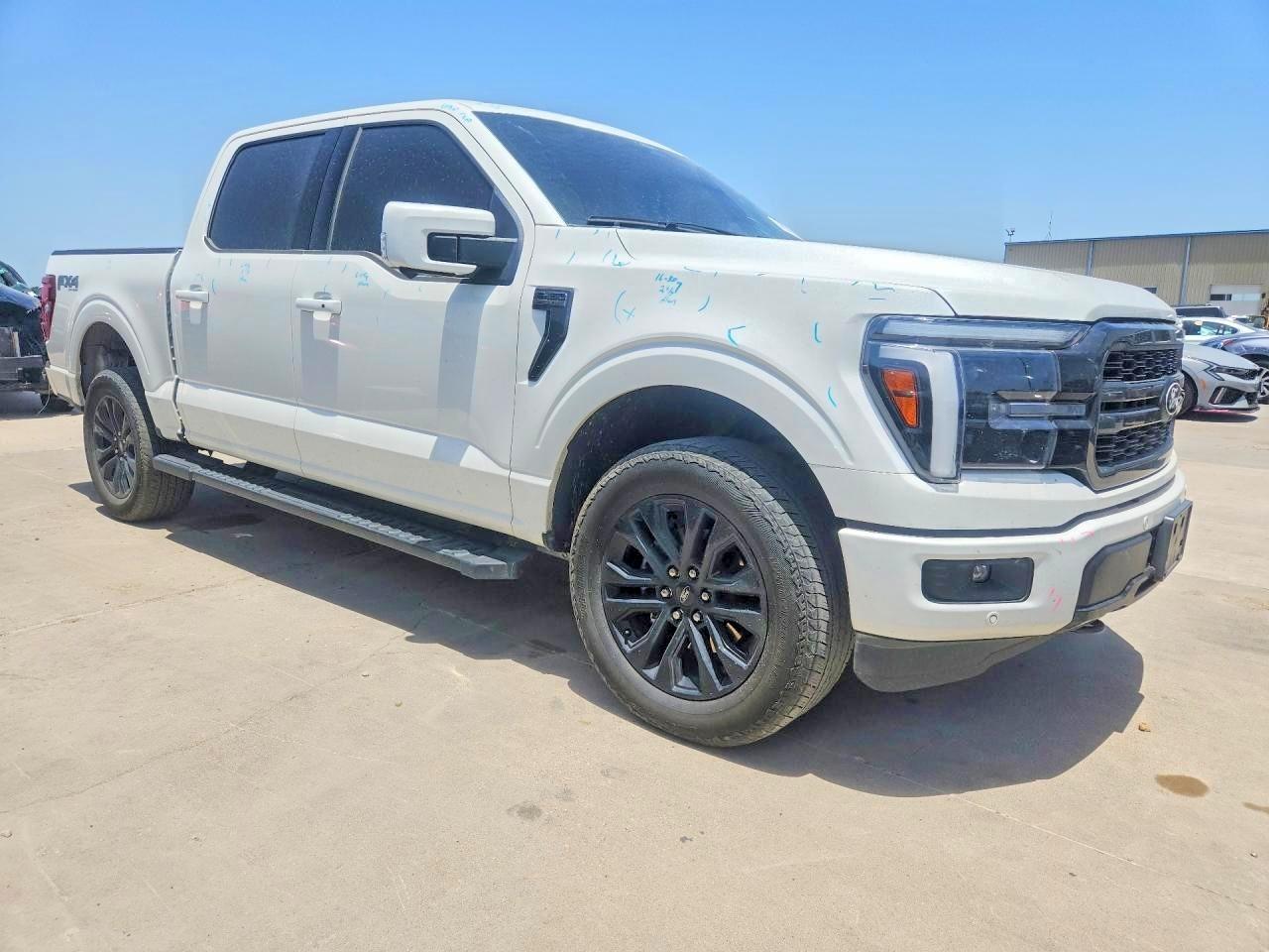 2025 Ford F150 Lariat - Фото 4
