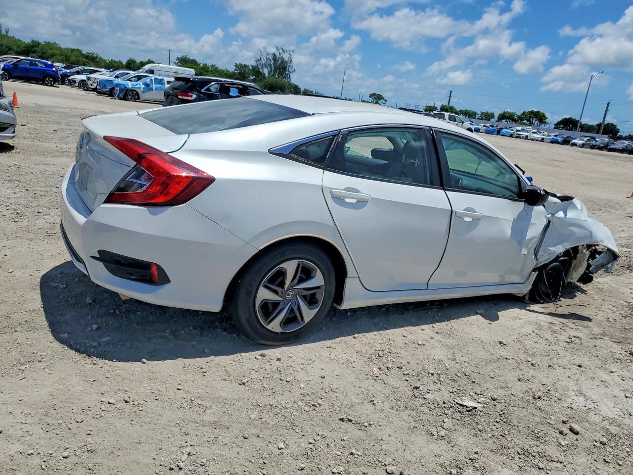 2019 Honda Civic Lx - Image 3