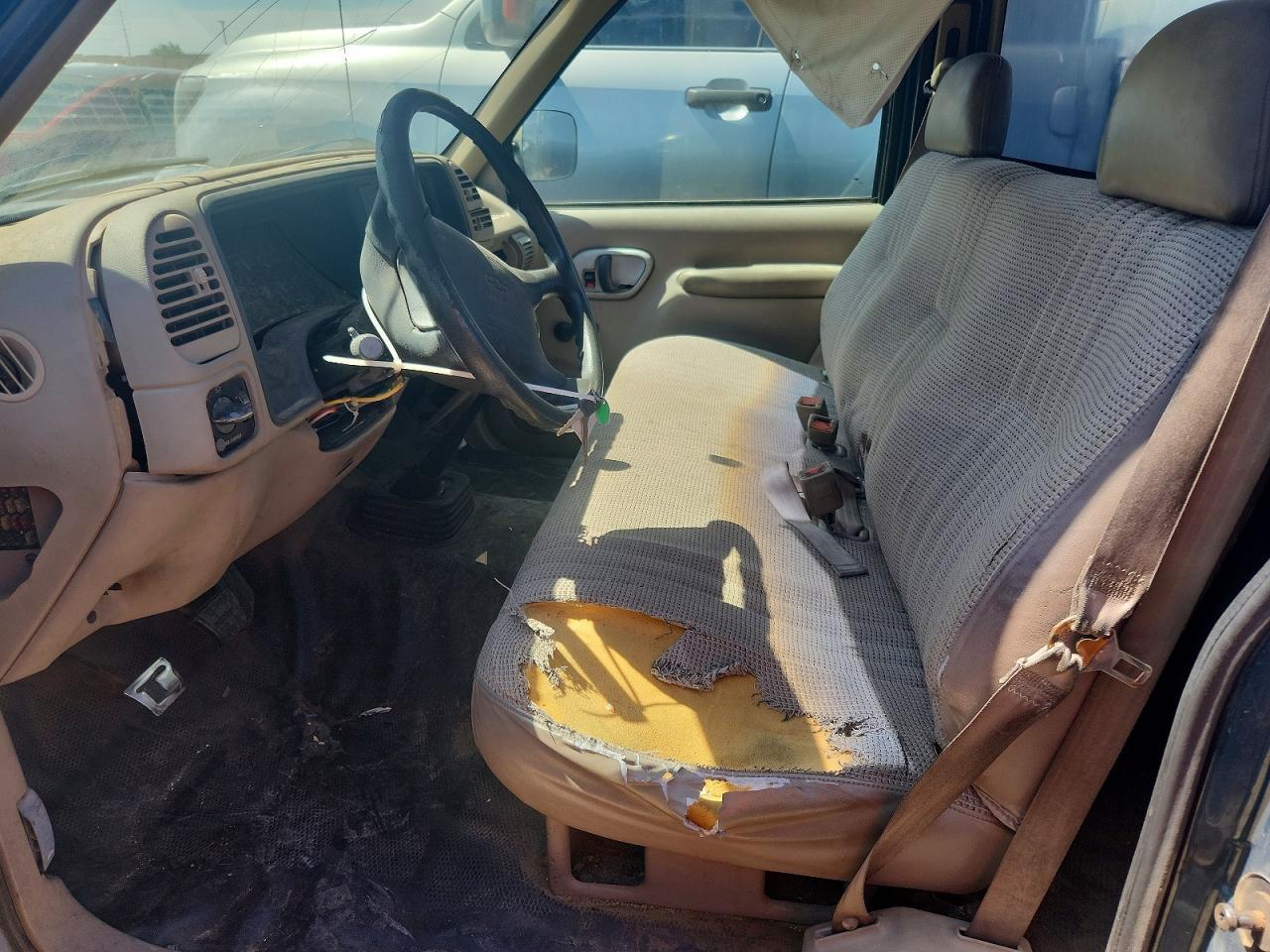 1996 Chevrolet Gmt-400 C1500 - Фото 7