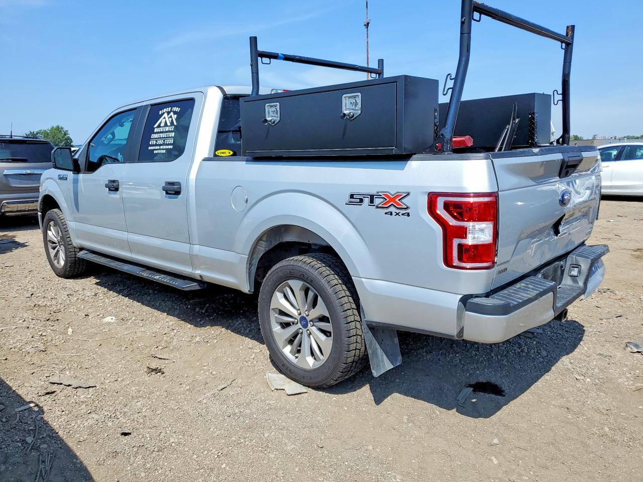2018 Ford F150 Supercrew - Фото 2