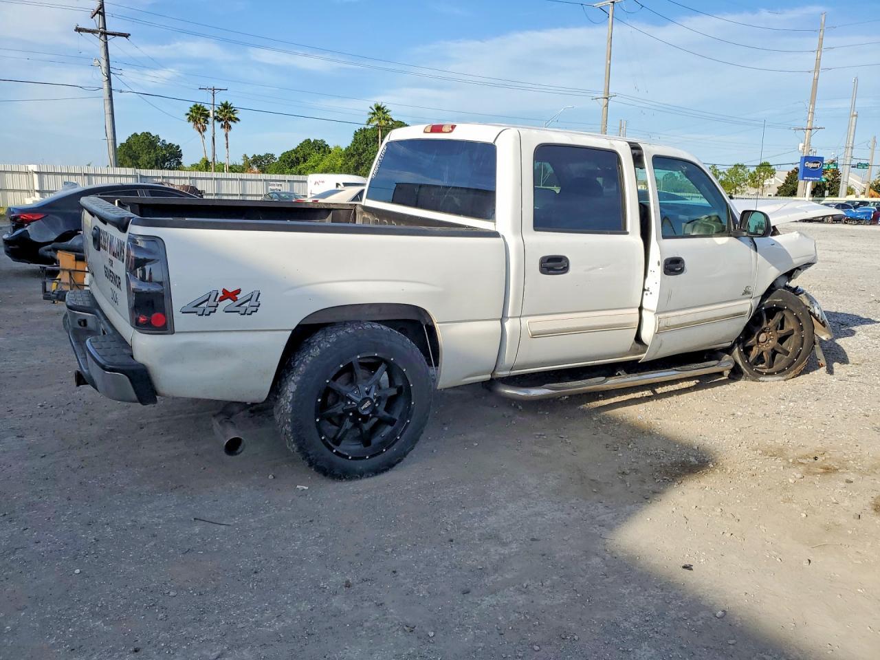 2006 Chevrolet Silverado K1500 - Фото 3